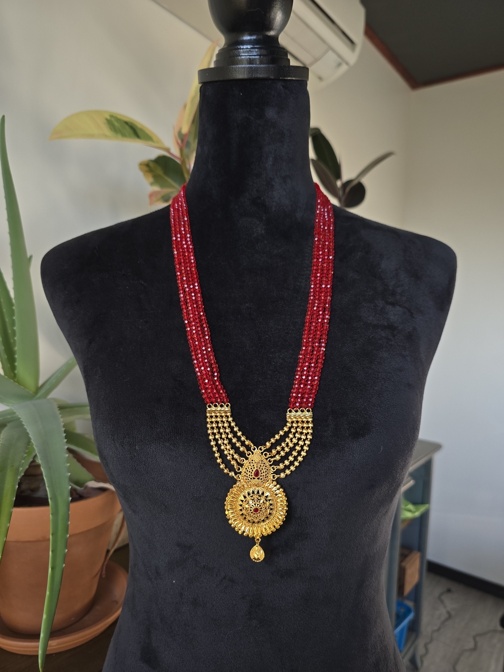 Red Beaded Gold-Plated Pendant Necklace - Women Jewelry